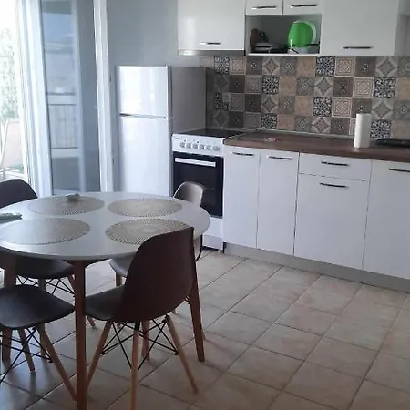 4 N-joy * Peraia (Thessaloniki)